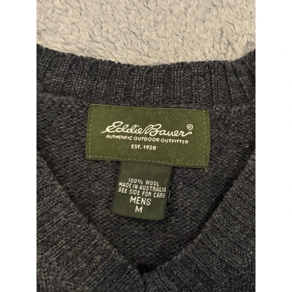 Eddie Bauer Mens V-Neck Sweater 100% Wool Charcoal Gray Long Sleeve Pullover M